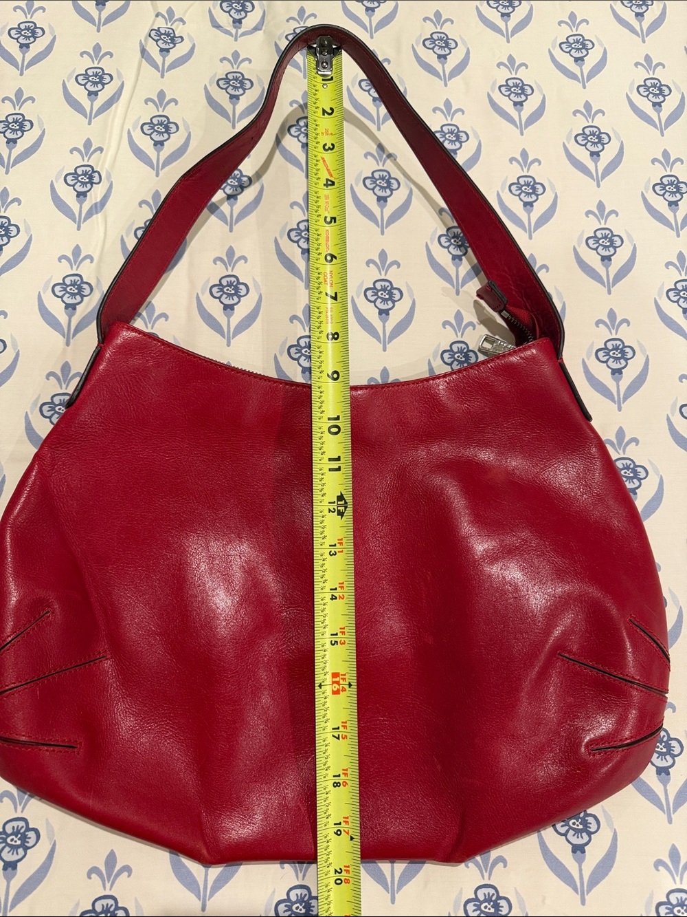 HOBO brandWomen's Red Leather Shoulder Bag - Classic Hobo - Picture 8 of 9